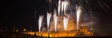 Roma le mille luci e colori di Castel Sant’Angelo