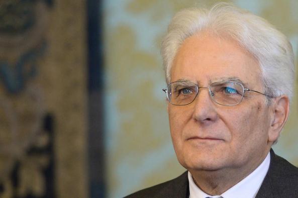 Mattarella, battersi con determinazione per i Marò