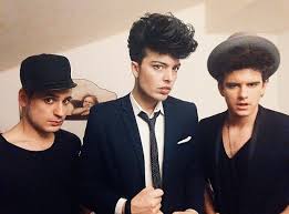 The Kolors continua il successo e arriva il triplo disco di platino