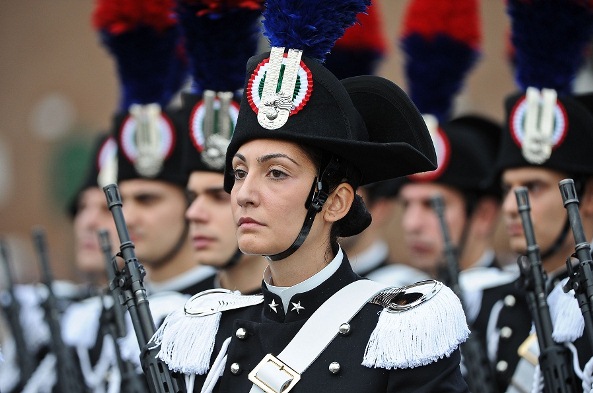 E’ legge non più altezza minima per carabinieri e agenti