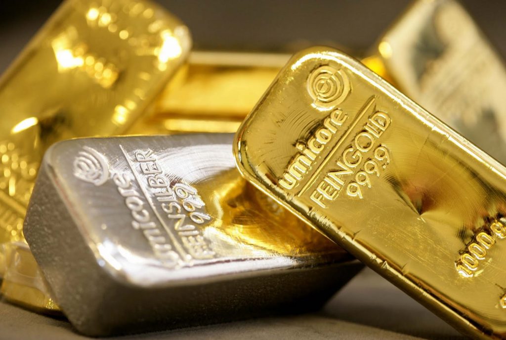 Quotazione Oro valore previsioni e come investire