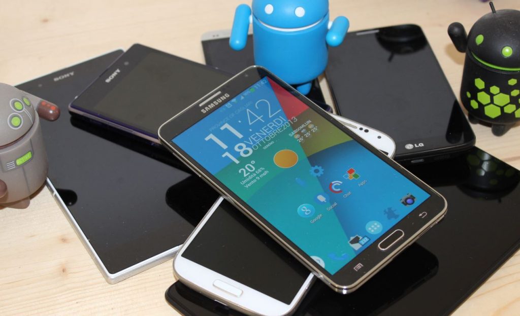 Volantino Euronics Expert offerte Smartphone