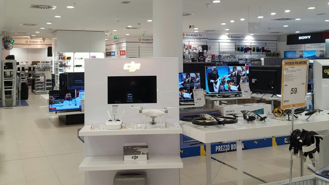 Volantino negozi elettronica offerte della domenica Volantino negozi elettronica offerte della domenica