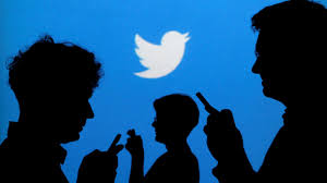 Azioni Twitter dopo crollo in Borsa Azioni Twitter dopo crollo in Borsa