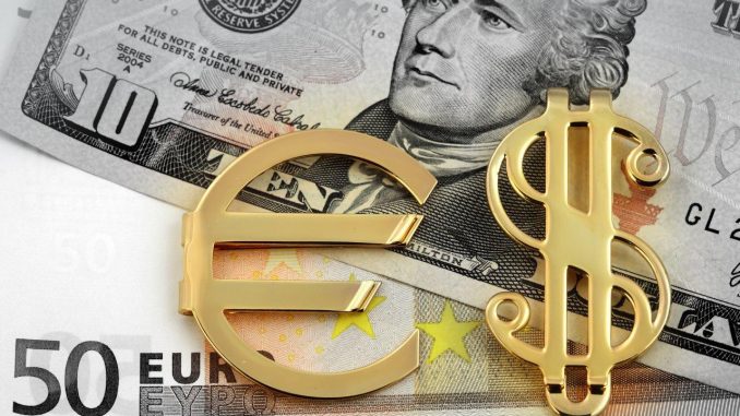 Cambio Euro Dollaro aggiornamento situazione USA ed Europa