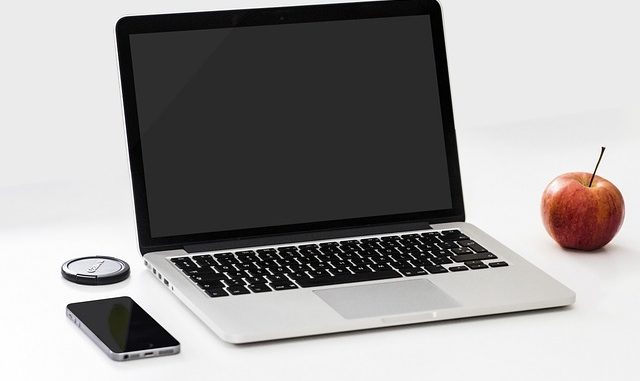 MacBook